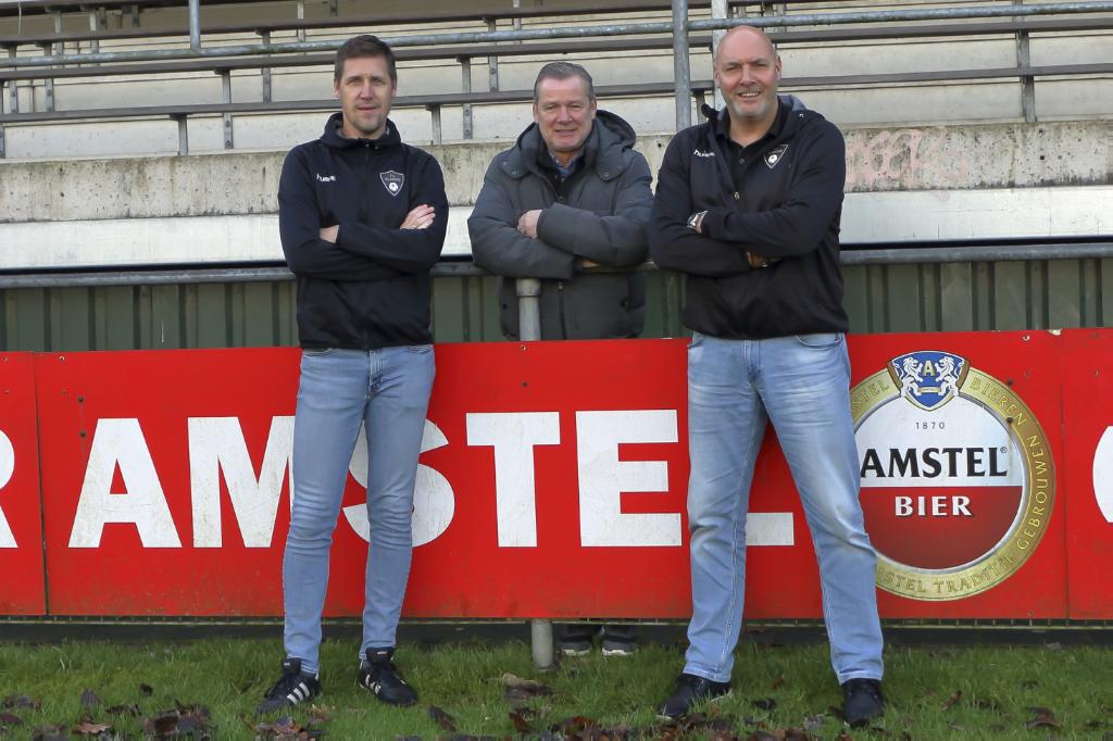 Henk van den Beld op zijn plek bij FC Almere